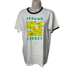 Sesame Street off white neck sleeve trim t shirt